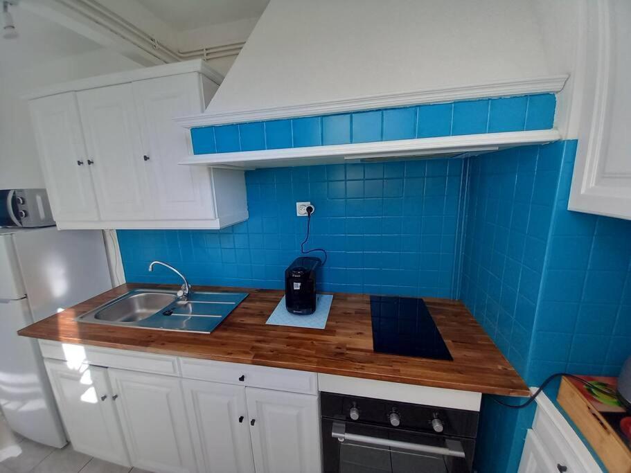 Appart 2/4 Pers Proche Centre Avec Balcon, Parking 纳博讷 外观 照片